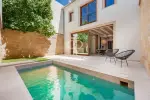 Bright 4 bedroom Townhouse for sale in Pollenca, Mallorca