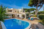 Furnished 4 bedroom Villa for sale in Loule, Algarve