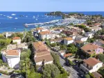 Spacious 5 bedroom Villa for sale with sea view in Saint Jean Cap Ferrat, Provence Alpes Cote d'Azur