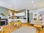 5 bedroom House for sale with Income Potential in Eymet, Nouvelle Aquitaine