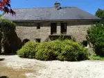 Income Potential 6 bedroom Manor House for sale with countryside view in Glomel, Brittany