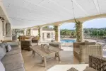 Spacious 5 bedroom House for sale with panoramic view in Roquefort les Pins, Provence Alpes Cote d'Azur