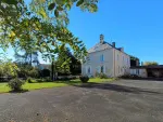 Character 6 bedroom House for sale in Saint Sigismond, Pays de la Loire