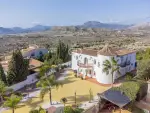 Stunning 6 bedroom for sale with countryside view in Busot, Valencia