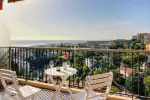 Bright 2 bedroom Apartment for sale with panoramic and sea views in Nice, Provence Alpes Cote d'Azur