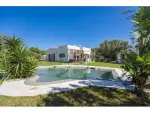 4 bedroom Villa for sale with sea view with Income Potential in Alcaufar, Menorca
