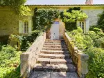 Beautiful 4 bedroom Estate for sale with countryside view in Villereal, Nouvelle Aquitaine