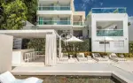 Income Potential 11 bedroom Estate for sale with sea view in Saint James, Saint James