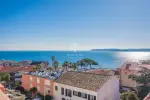 Immaculate 1 bedroom Apartment for sale with sea view in Sainte Maxime, Provence Alpes Cote d'Azur