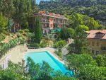 Authentic 3 bedroom Apartment for sale with sea view in Vallecrosia, Liguria