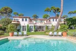 Wow factor 4 bedroom Villa for sale with sea view in Antibes, Provence Alpes Cote d'Azur