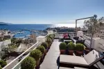 Spacious 4 bedroom Apartment for sale with sea view in Jardin Exotique, Port and Exotic Gardens