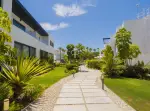 Bright 4 bedroom Townhouse for sale in Los Naranjos Golf, Nueva Andalucia, Andalucia