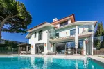 Spacious 7 bedroom Villa for sale in Cascais, Central Portugal