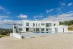 Immaculate 5 bedroom Villa for sale with countryside view in Sao Bras de Alportel, Algarve