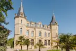 Grand 18 bedroom French Chateau and Hotel with Income  Opportunity for sale in Blaye, Nouvelle Aquitaine