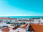 Spacious 3 bedroom Apartment for sale with sea view in Nazare, Central Portugal