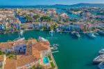 Waterfront 4 bedroom House for sale with panoramic and sea views in Port Grimaud, Provence Alpes Cote d'Azur