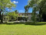  Manor House for sale with  Gite and 9 bedrooms with Income Potential in Lesparre Medoc, Nouvelle Aquitaine
