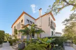 7 bedroom House for sale with Income Potential in Oeiras, Central Portugal