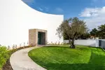 Luxury 5 bedroom Villa for sale with panoramic view in Oeiras, Central Portugal