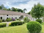 Authentic 3 bedroom House for sale with countryside view in Mussidan, Nouvelle Aquitaine