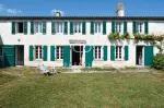 Income Potential 6 bedroom House for sale in La Flotte, Nouvelle Aquitaine