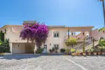 Stunning 4 bedroom Villa for sale with countryside and sea views in Fuente del Espanto, San Pedro de Alcantara, Andalucia