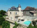 Unique 5 bedroom Chateau for sale with lake or river view in Lalinde, Nouvelle Aquitaine