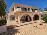 Authentic 3 bedroom Villa for sale with panoramic view in Sao Bras de Alportel, Algarve