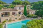 Luxury 4 bedroom House for sale with panoramic and sea views in Sainte Maxime, Provence Alpes Cote d'Azur
