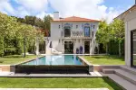 Immaculate 3 bedroom House for sale in Cascais, Central Portugal