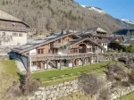 Authentic 5 bedroom Maison for sale with panoramic view in Montriond, Auvergne Rhone Alpes