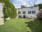 Authentic 5 bedroom House for sale in Perpignan, Occitanie