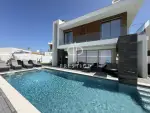 Stylish 4 bedroom Villa for sale in Salir do Porto, Central Portugal