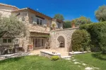 Beautiful 6 bedroom House for sale with panoramic and countryside views in Montauroux, Provence Alpes Cote d'Azur