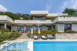 Stunning 4 bedroom Villa for sale with panoramic and sea views in Vence, Provence Alpes Cote d'Azur