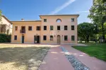 Authentic 10 bedroom Villa for sale with countryside view in Quarto d'Altino, Veneto