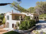 Authentic 4 bedroom House for sale with countryside view in Aix en Provence, Provence Alpes Cote d'Azur