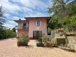 Authentic 3 bedroom House for sale with countryside view in Sinalunga, Tuscany