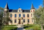 Character 8 bedroom Chateau for sale with countryside and panoramic views in Bergerac, Nouvelle Aquitaine
