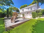 Stylish 4 bedroom Villa for sale in Cap d'Antibes, Provence Alpes Cote d'Azur