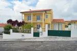 Authentic 4 bedroom Villa for sale with panoramic view in Obidos, Central Portugal