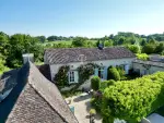 Beautiful 4 bedroom Farmhouse for sale with countryside view in Issigeac, Nouvelle Aquitaine