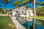 Immaculate 5 bedroom House for sale with sea view in Antibes, Provence Alpes Cote d'Azur