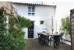 Income Potential 5 bedroom House for sale in Ars en Re, Nouvelle Aquitaine