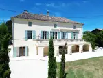 Renovated 5 bedroom House for sale with countryside view in Lauzun, Nouvelle Aquitaine