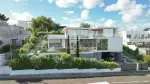 Immaculate 4 bedroom Villa for sale with panoramic and lake or river views in Oeiras, Central Portugal