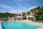 Immaculate 5 bedroom Villa for sale with panoramic and countryside views in La Croix Valmer, Provence Alpes Cote d'Azur