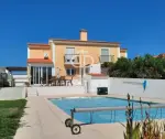 Spacious 3 bedroom Villa for sale with countryside and panoramic views in Alfeizerao, Central Portugal